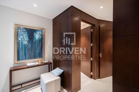 Квартира с 2 спальнями в The Address Residence Fountain Views, ОАЭ №193143 12