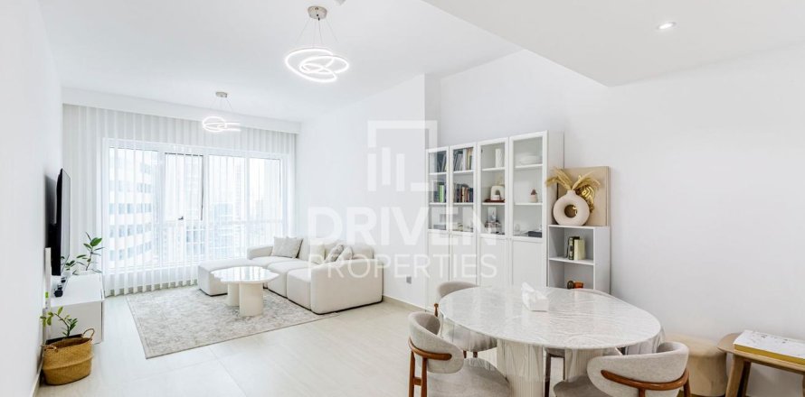 Apartment de 1 dormitorio en Jumeirah Lake Towers, UAE No. 209760