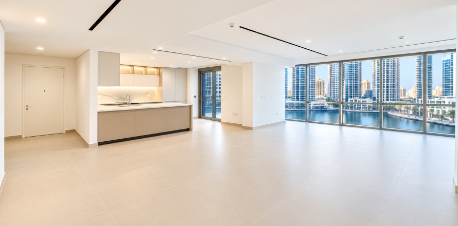 3 bedrooms Apartment in Dubai Marina, UAE No. 208755