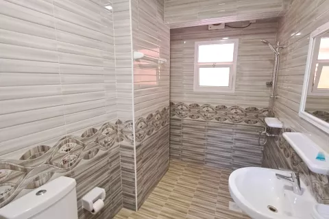 Apartment de 2 dormitorios en Muscat, Oman No. 106723 5