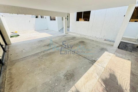 4 غرف نوم فيلا رقم 106732 13