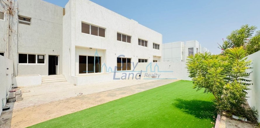 4 غرف نوم فيلا رقم 106732