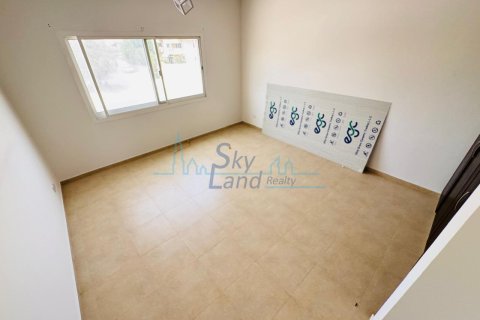 4 غرف نوم فيلا رقم 106732 11