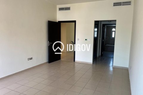 Villa de 3 dormitorios en District 12, UAE No. 184879 4