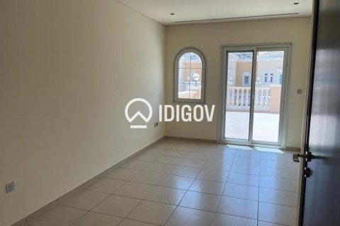 Villa de 3 dormitorios en District 12, UAE No. 184879 18