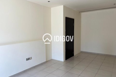 Villa de 3 dormitorios en District 12, UAE No. 184879 29
