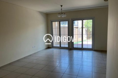 Villa de 3 dormitorios en District 12, UAE No. 184879 25