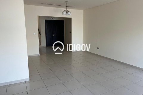 Villa de 3 dormitorios en District 12, UAE No. 184879 16