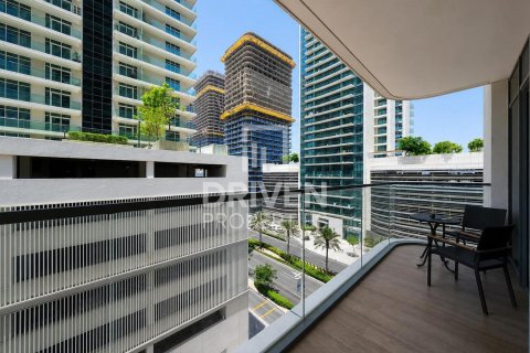 1 bedroom Apartment in EMAAR Beachfront, UAE No. 190853 9