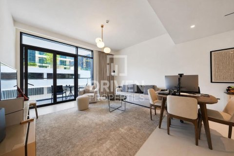 1 bedroom Apartment in EMAAR Beachfront, UAE No. 190853