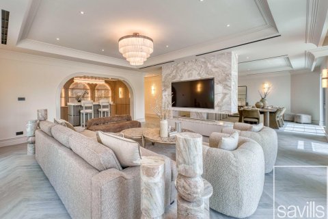 Вилла с 5 спальнями в Garden Homes, ОАЭ №136432 5