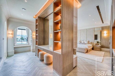 Вилла с 5 спальнями в Garden Homes, ОАЭ №136432 16