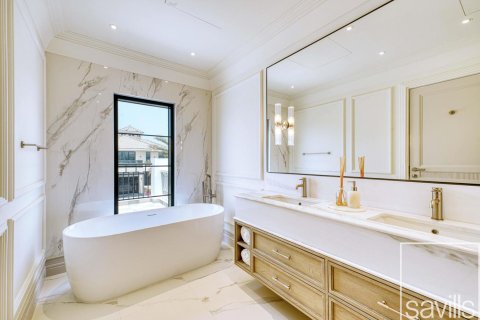 Вилла с 5 спальнями в Garden Homes, ОАЭ №136432 28