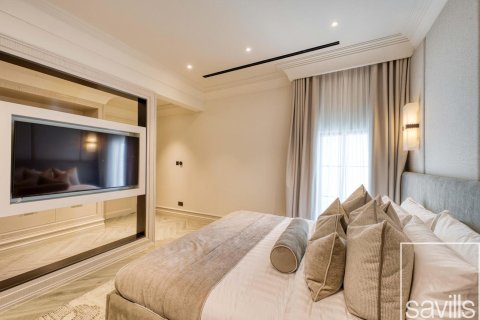 Вилла с 5 спальнями в Garden Homes, ОАЭ №136432 27