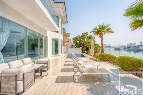 Вилла с 6 спальнями в Garden Homes, ОАЭ №136431 6