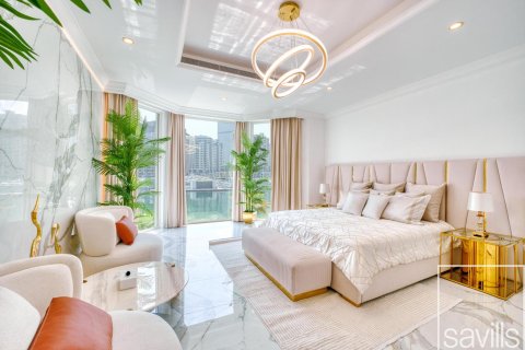 Вилла с 6 спальнями в Garden Homes, ОАЭ №136431 14