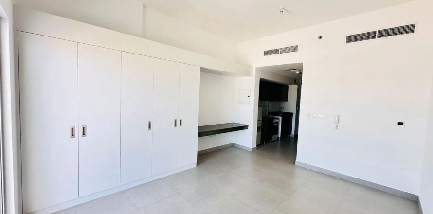 Studio Apartment in Dubai Science Park, UAE No. 169640