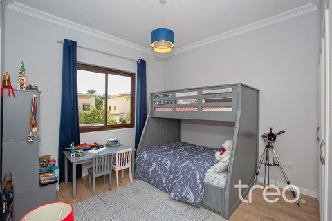 4 bedrooms Villa in Palma, UAE No. 199148 9