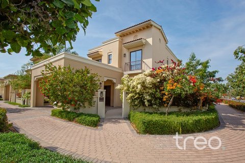 4 bedrooms Villa in Palma, UAE No. 199148
