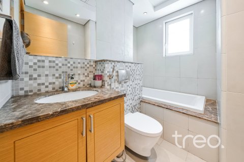 4 bedrooms Villa in Legacy, UAE No. 199150 8