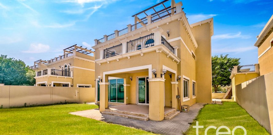 Villa de 4 chambres à Legacy, UAE No. 199153