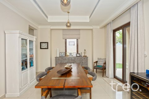 Villa de 4 chambres à Rosa, UAE No. 199152 15