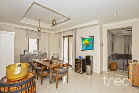Villa de 4 chambres à Rosa, UAE No. 199152 19