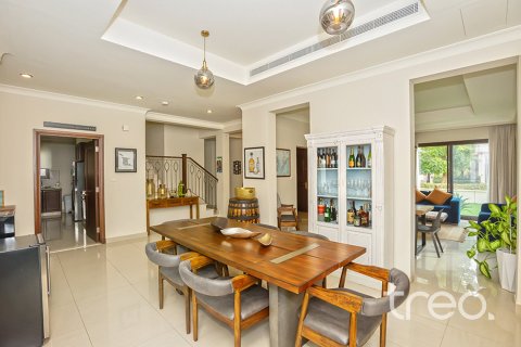Villa de 4 chambres à Rosa, UAE No. 199152 18