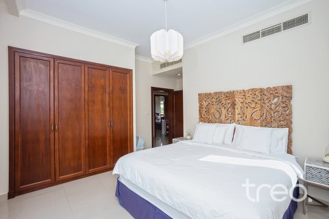 Villa de 4 chambres à Rosa, UAE No. 199152 11