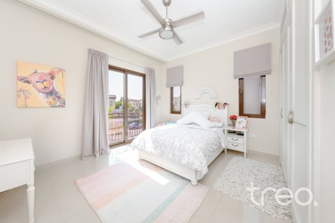 Villa de 4 chambres à Rosa, UAE No. 199154 18