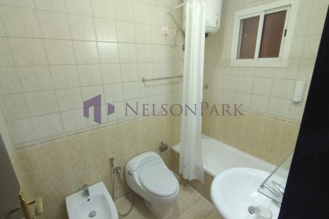 2 bedrooms Apartment in Doha, Qatar No. 58337 8