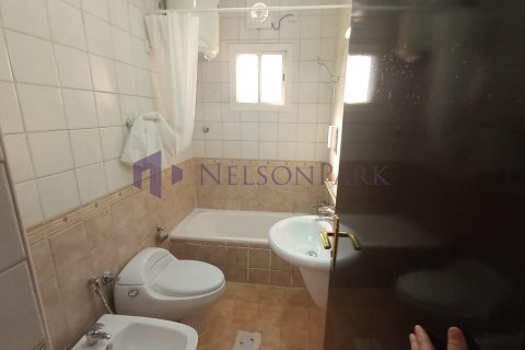 2 bedrooms Apartment in Doha, Qatar No. 58337 5