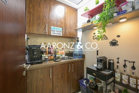 Офис 302м² в Бизнес-Бэй, ОАЭ №133058 12