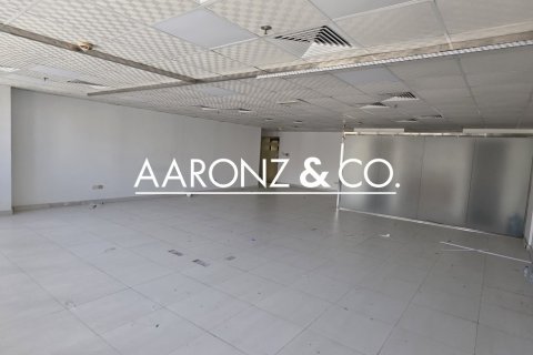 105m² Office in Jumeirah Lake Towers, UAE No. 133055 7