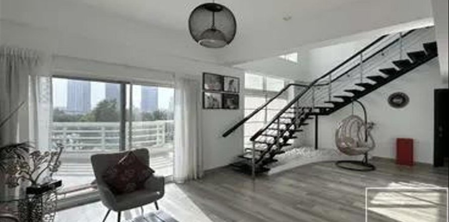 Appartement de 3 chambres  No. 112564