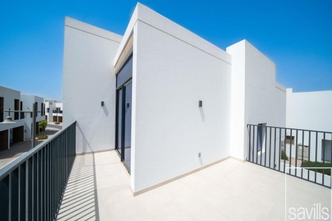 Townhouse de 4 dormitorios  No. 112562 3