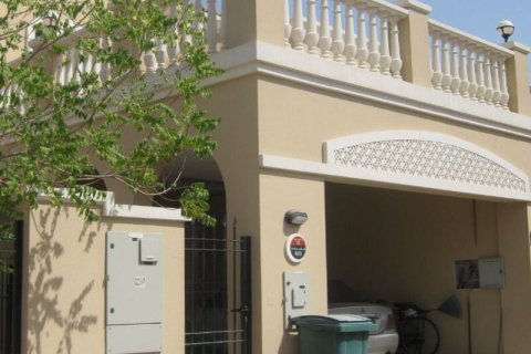 3 bedrooms Townhouse in Jumeirah Village Circle, UAE No. 152477 11