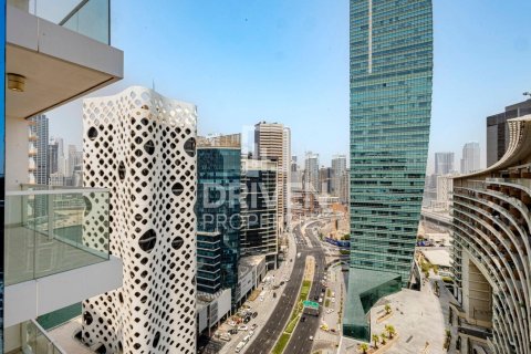 2 bedrooms Apartment in Business Bay, UAE No. 193069 15