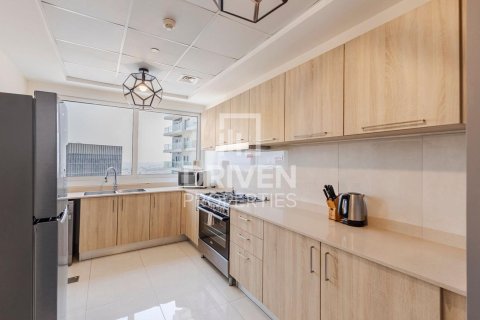 2 bedrooms Apartment in Business Bay, UAE No. 193069 6