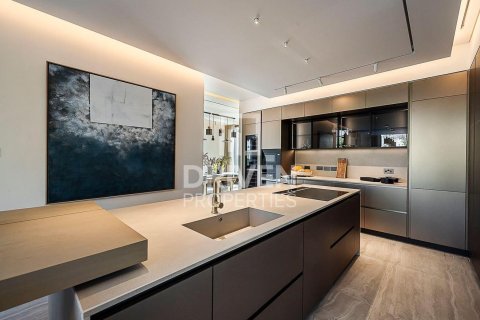 Вилла с 4 спальнями в Jumeirah Islands, ОАЭ №193071 10