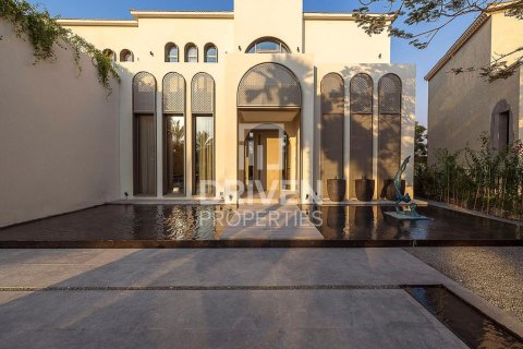 Вилла с 4 спальнями в Jumeirah Islands, ОАЭ №193071 28