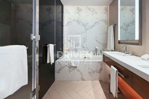 Квартира с 1 спальней в The Address Residences Dubai Opera, ОАЭ №191697 14