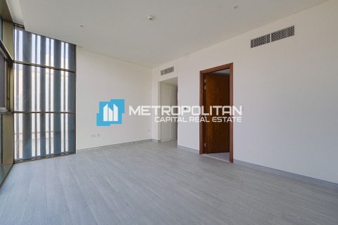 3 bedrooms Townhouse in Abu Dhabi, UAE No. 140982 7