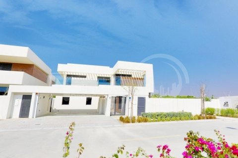 5 غرفة نوم  فيلا على جزيرة ياس, الإمارات العربية المتحدة رقم 13325 2