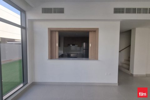 Villa de 4 dormitorios  No. 131393 6