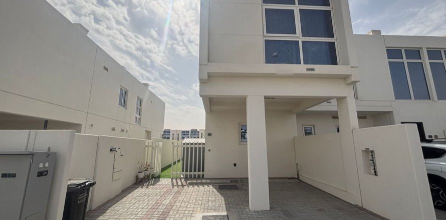 3 bedrooms Townhouse No. 107393