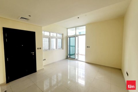 3 غرف نوم تاون هاوس  رقم 107393 8