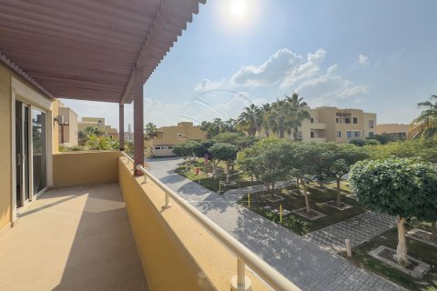 5 bedrooms Villa in Al Raha Gardens, UAE No. 90301 3