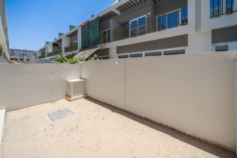 Townhouse de 4 dormitorios en DAMAC Hills (Akoya by DAMAC), UAE No. 187242 17