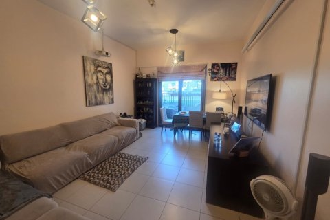 Apartment de 3 dormitorios en Town Square, UAE No. 187245 8